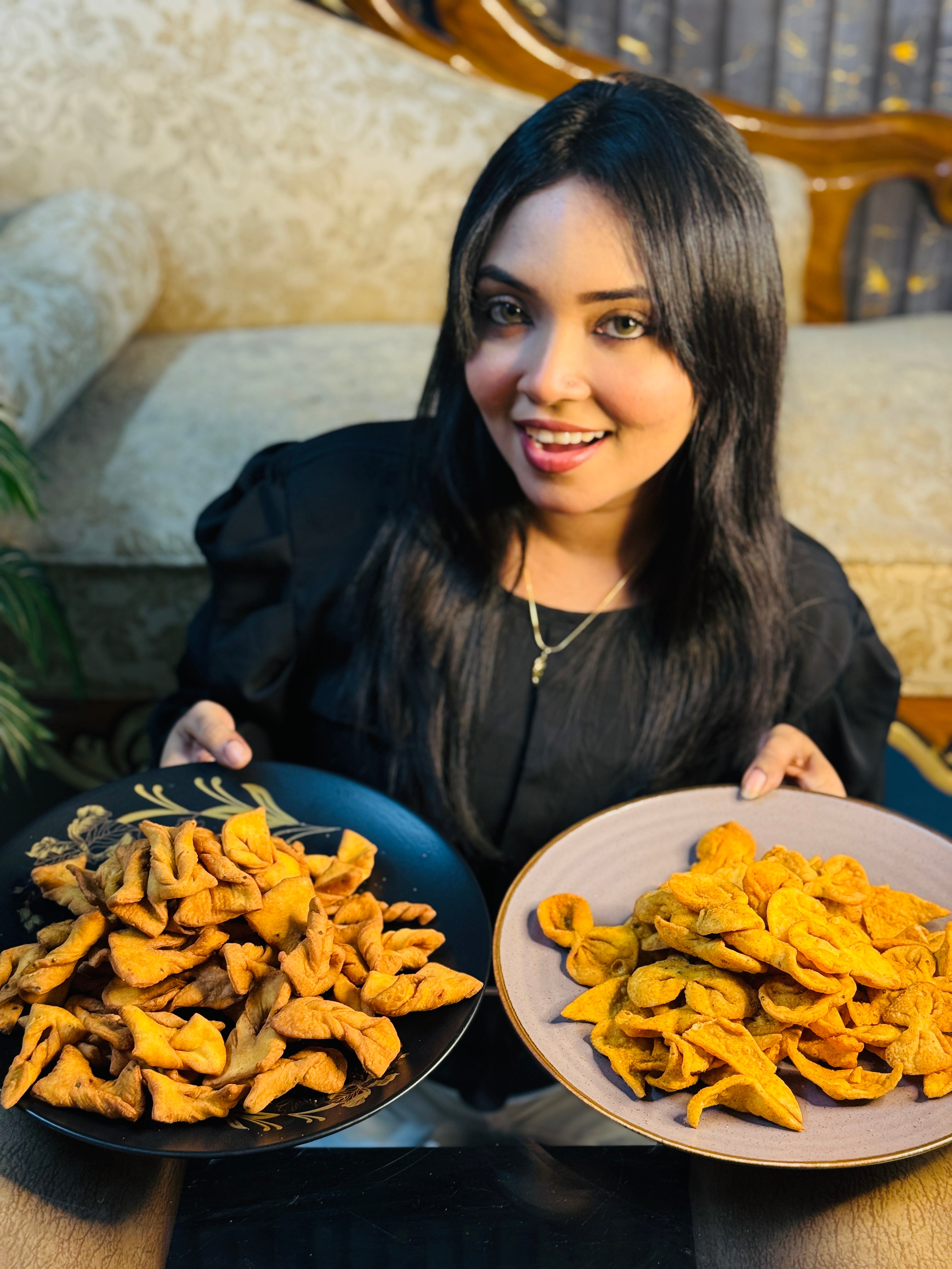 ঝাল ও মিষ্টি পিঠার কম্ব।